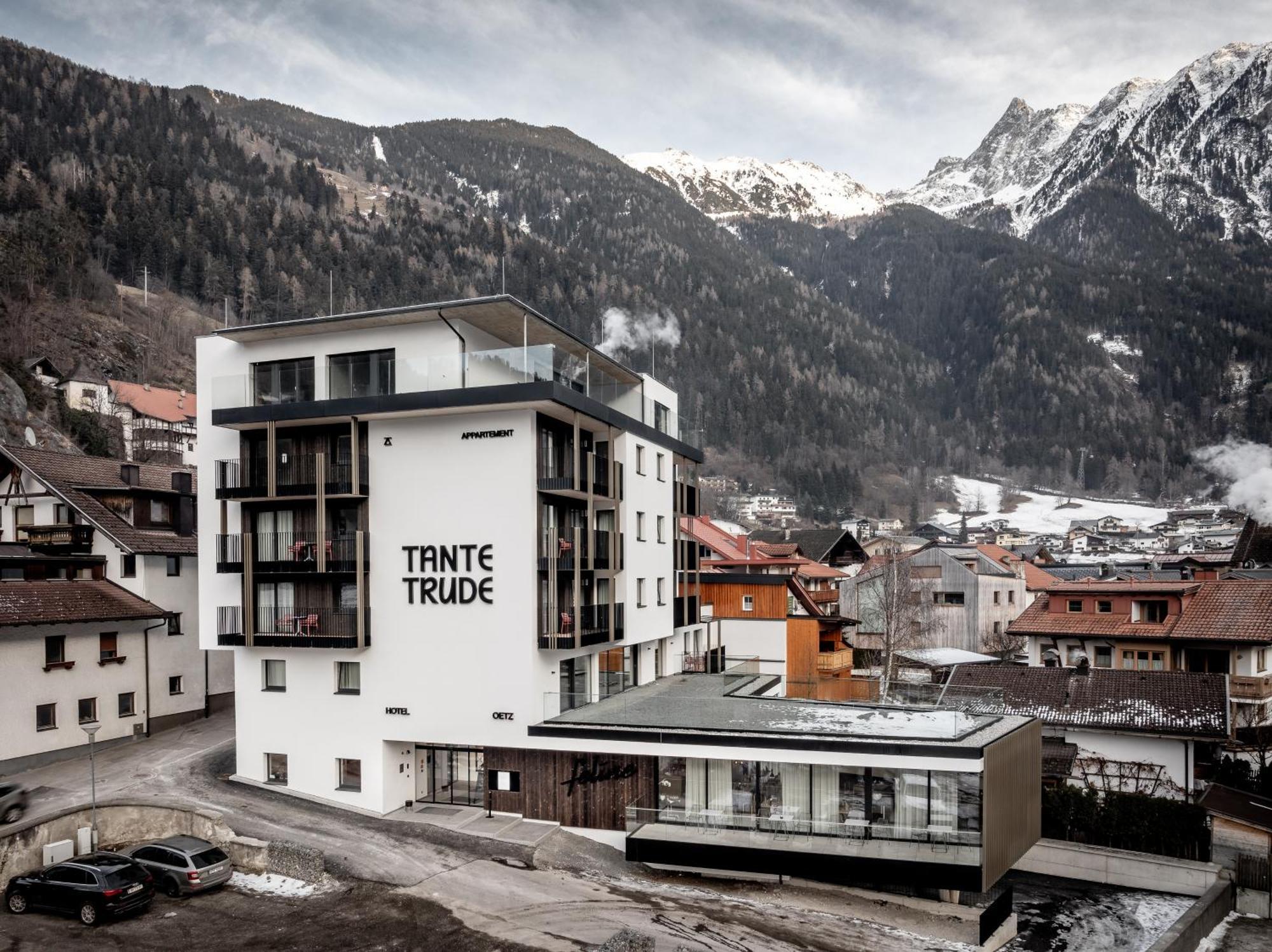 Aparthotel Tante Trude Oetz Exterior photo