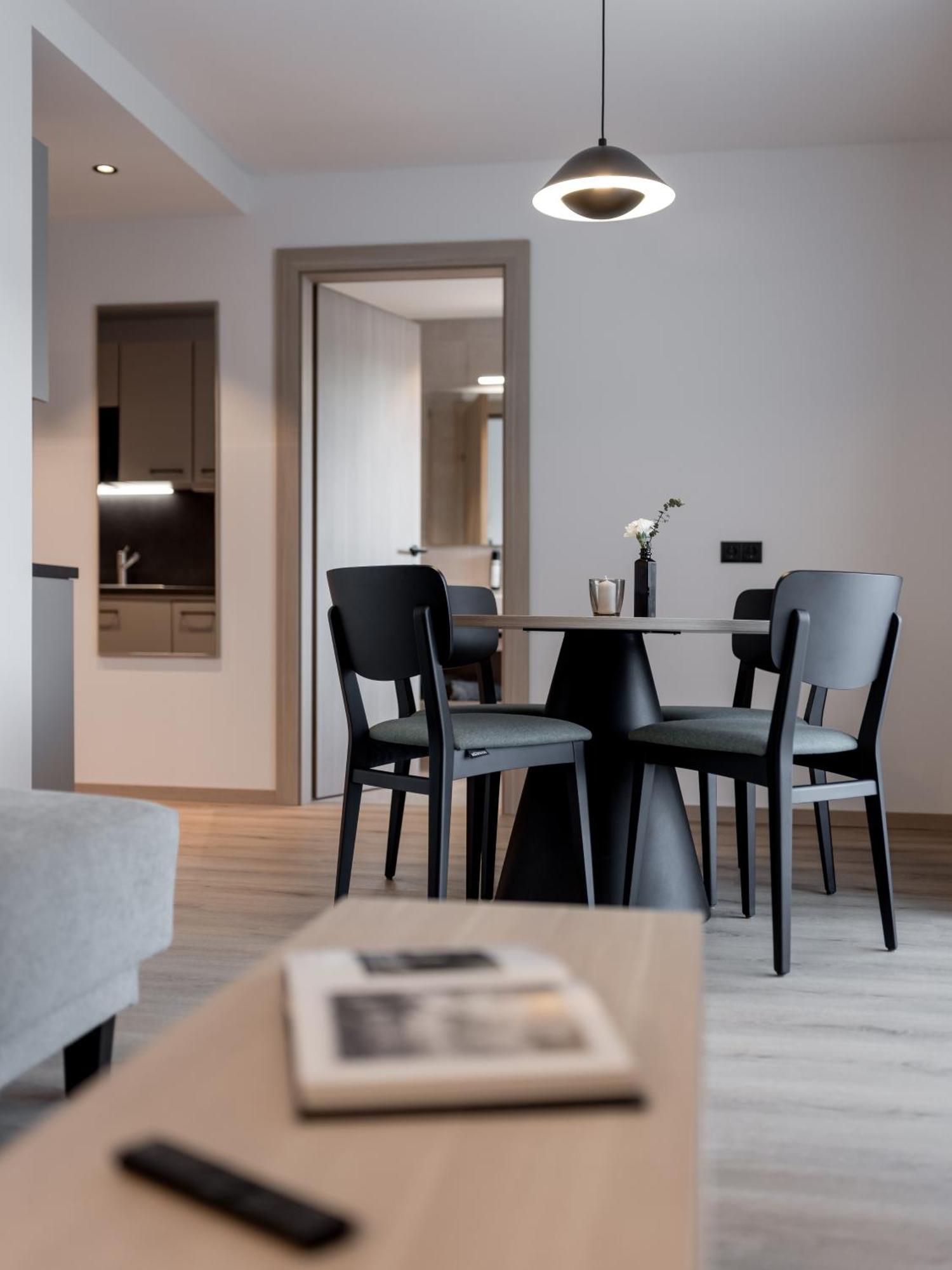 Aparthotel Tante Trude Oetz Exterior photo