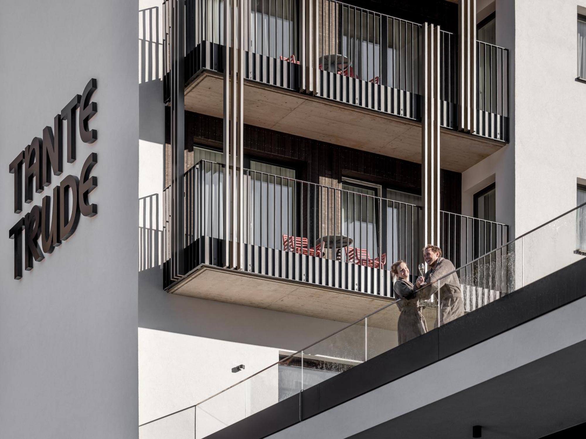 Aparthotel Tante Trude Oetz Exterior photo